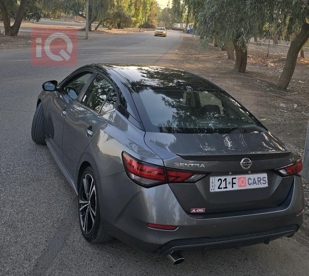 نيسان سنترا